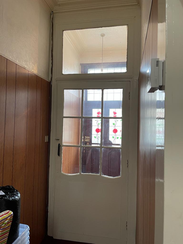 MH Plastering — Photos 11